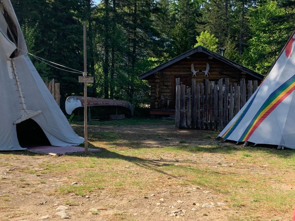 L'Auberge Refuge Du Trappeur Saint Mathieu Du Parc Ngoại thất bức ảnh